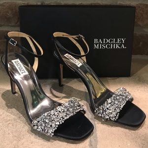 Badgley Mischka Rider Heel black NWB size 9.5